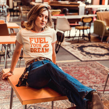 Lade das Bild in den Galerie-Viewer, T-Shirt - Fuel your Dream