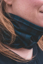 Lade das Bild in den Galerie-Viewer, Tube - Green Gingham