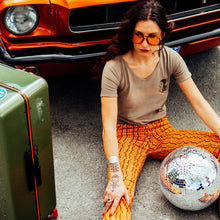 Lade das Bild in den Galerie-Viewer, T-Shirt - Moto Stories