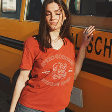 Lade das Bild in den Galerie-Viewer, T-Shirt - Speed Goddess