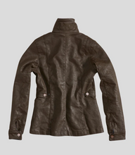 Lade das Bild in den Galerie-Viewer, Rokkertech Lady