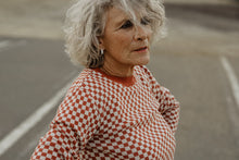 Lade das Bild in den Galerie-Viewer, Pullover - Rust