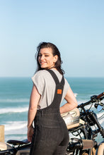 Lade das Bild in den Galerie-Viewer, Daisy Latzhosen