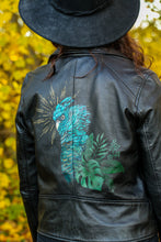Lade das Bild in den Galerie-Viewer, Lederjacke - Kakadu