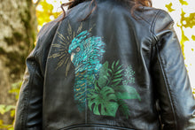 Lade das Bild in den Galerie-Viewer, Lederjacke - Kakadu