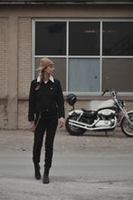 Lade das Bild in den Galerie-Viewer, Unbreakable Jacket