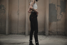 Lade das Bild in den Galerie-Viewer, Unbreakable High Rise Skinny Jeans- Schwarz