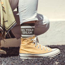 Lade das Bild in den Galerie-Viewer, Socken - Fuel your Dream