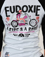 Lade das Bild in den Galerie-Viewer, Baseball Shirt - Celia