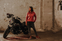 Lade das Bild in den Galerie-Viewer, Hoodie - Wild Dust