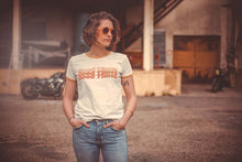 Lade das Bild in den Galerie-Viewer, T-Shirt - Good Times