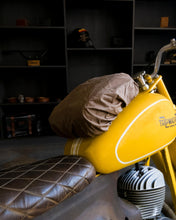 Lade das Bild in den Galerie-Viewer, Tank & Tail Bag - Schwarz