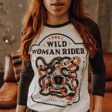 Lade das Bild in den Galerie-Viewer, Baseball Shirt - Wild Woman Rider