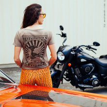 Lade das Bild in den Galerie-Viewer, T-Shirt - Moto Stories
